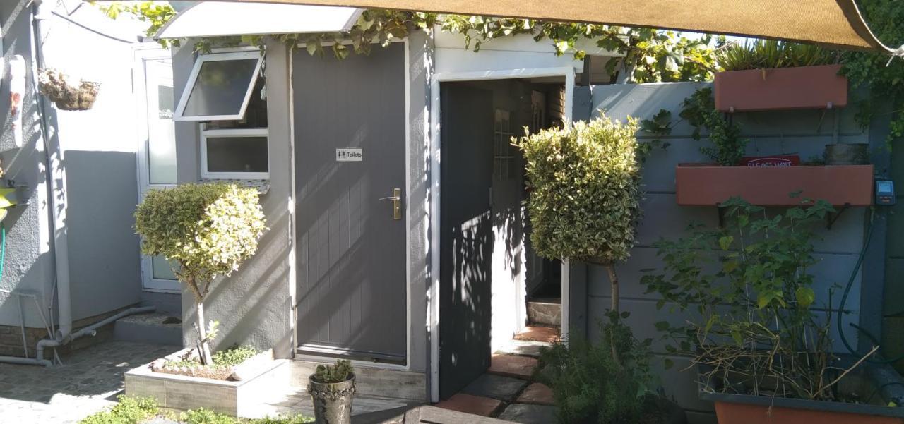 Mitchell'S Guesthouse Parow Exterior photo